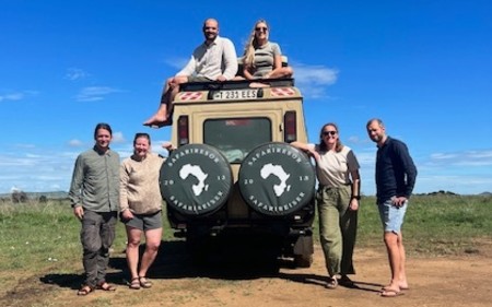 Safarireisers team i Serengeti, 2023